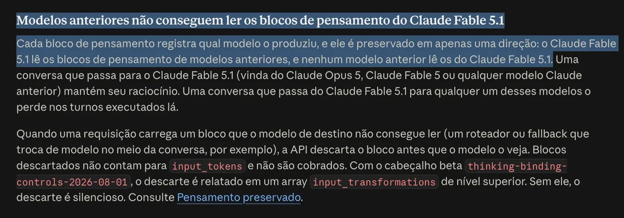 Trecho da documentação da Anthropic explicando que modelos anteriores não conseguem ler os blocos de pensamento do Claude Fable 5.1 e que o raciocínio se perde ao voltar para um modelo anterior